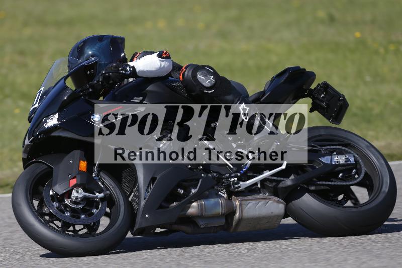 /15 22.05.2026  Plüss Moto Sport  Discover the Bike ADR /Gruppe rot - Race 3/50